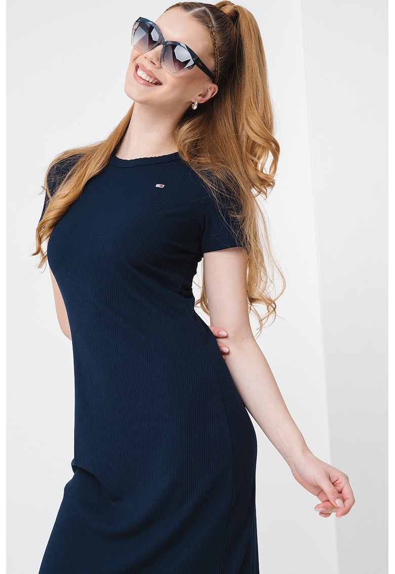 Rochie midi cu maneci scurte