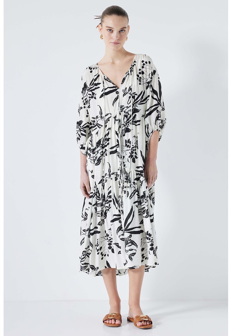 Rochie midi cu model floral si maneci 3/4
