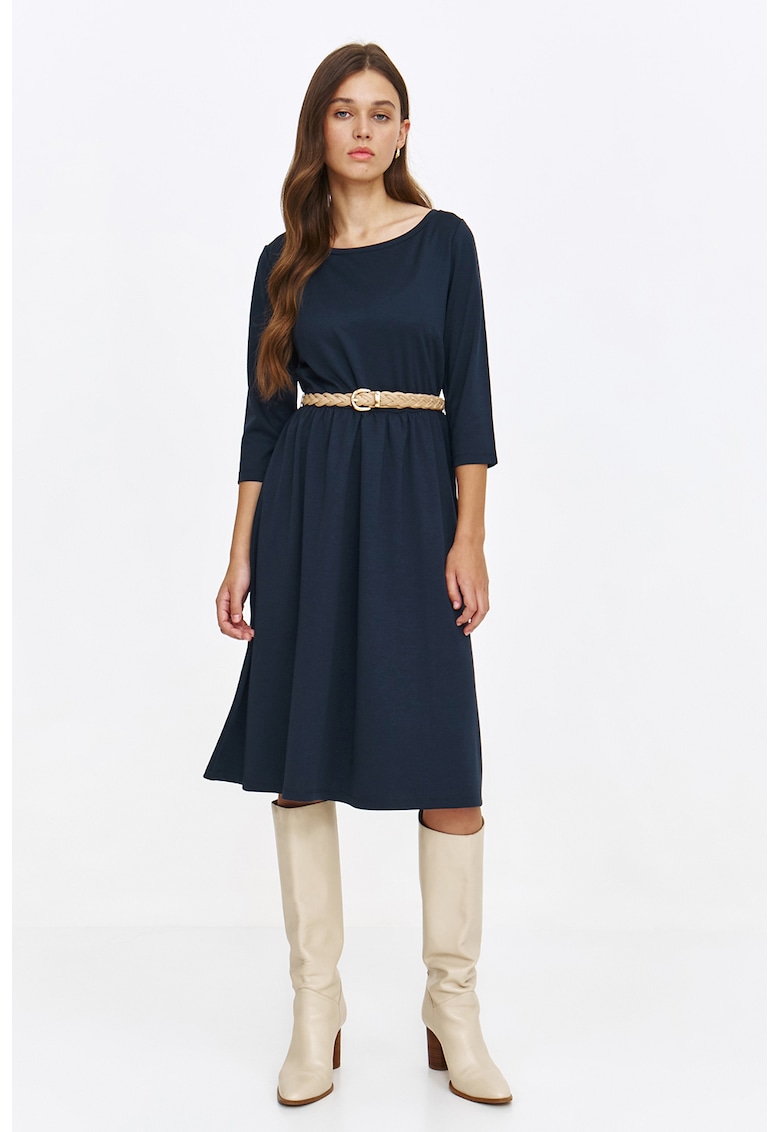 Rochie midi cu o curea impletita in talie