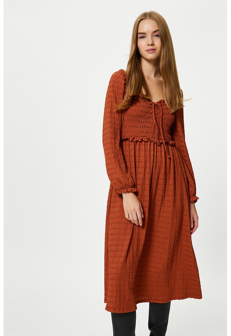 Rochie midi evazata