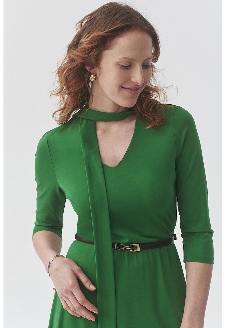 Rochie midi evazata