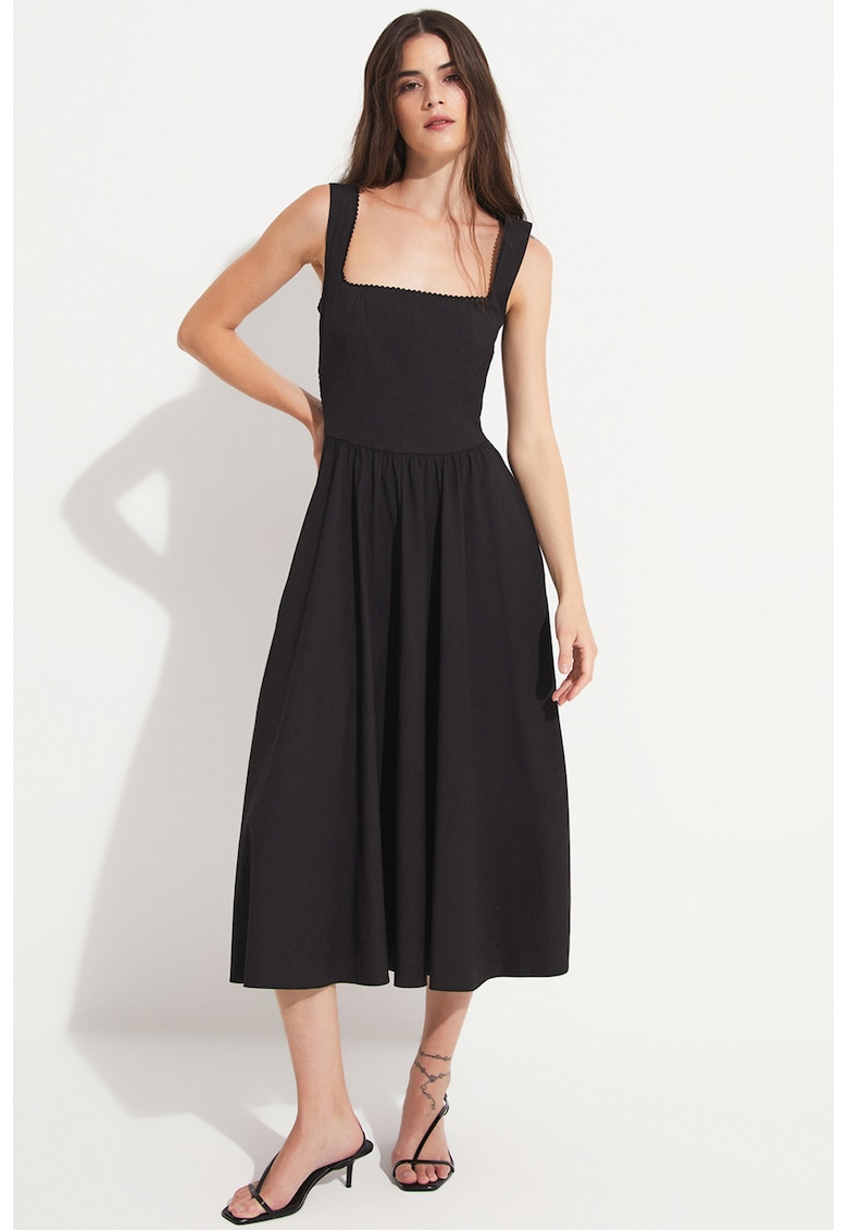 Rochie midi evazata
