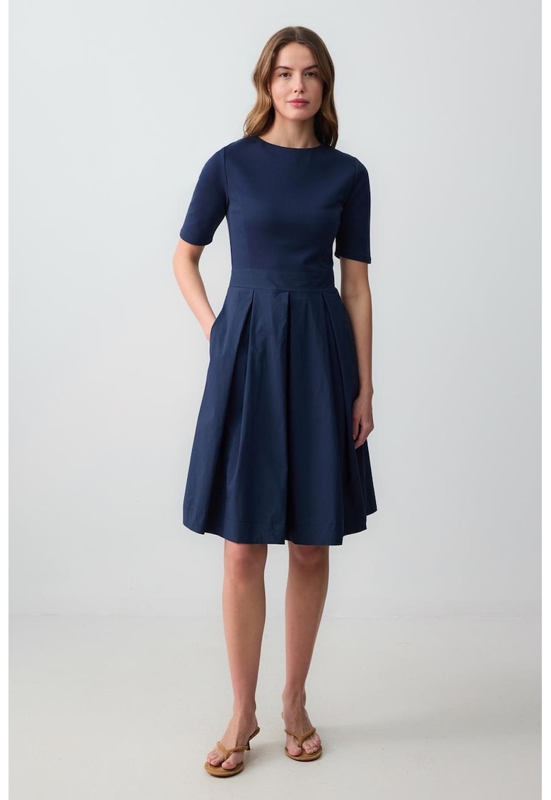 Rochie midi evazata