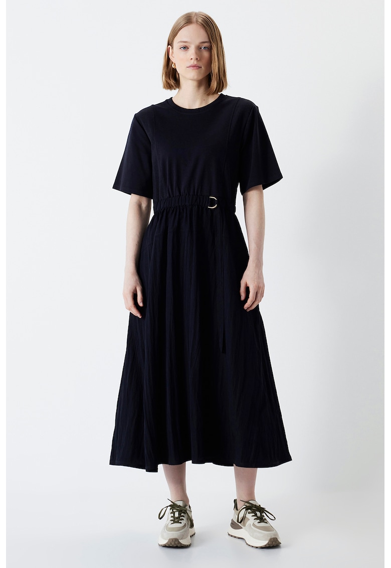 Rochie midi evazata