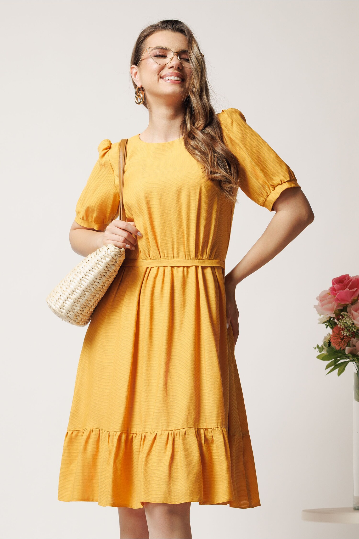 Rochie midi galbena in clos din viscoza cu volan la baza- Moze