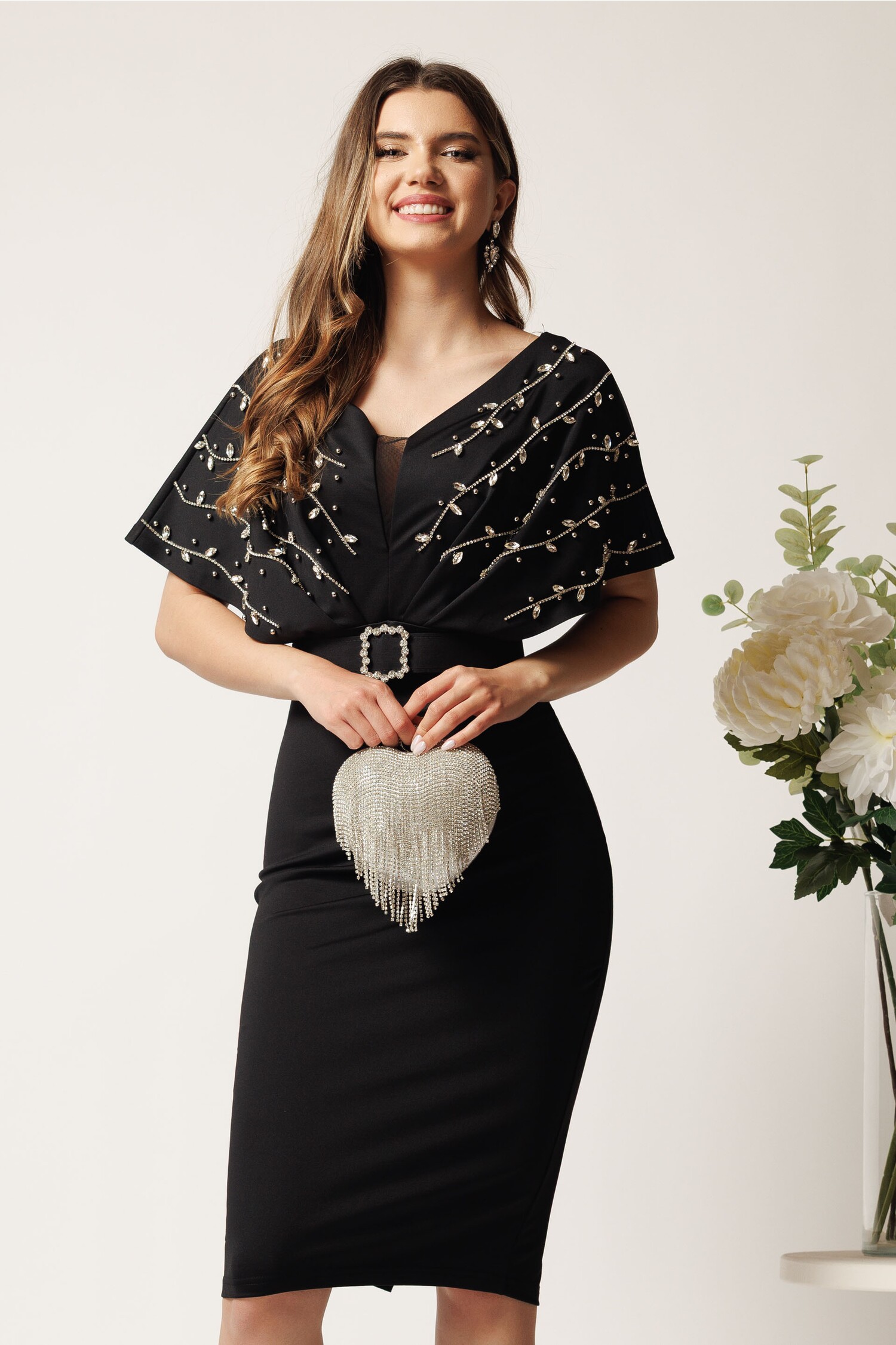 Rochie midi neagra din neopren conica cu strasuri pe bust si curea in talie