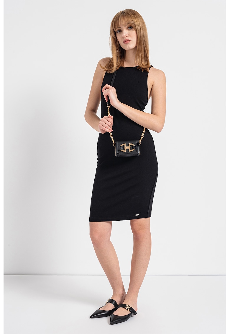 Rochie mini cu croiala bodycon