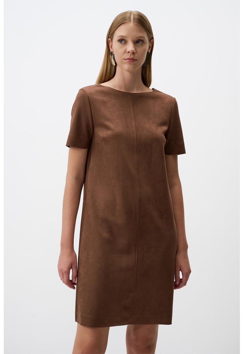 Rochie mini cu croiala lejera
