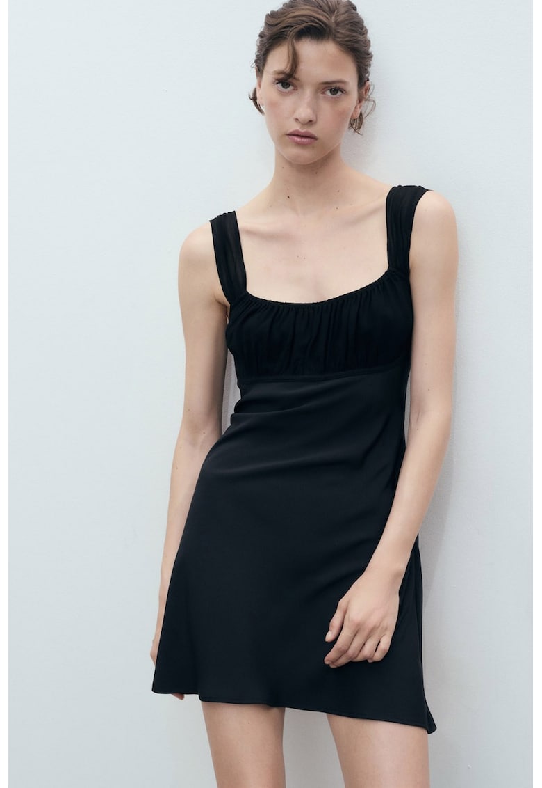 Rochie mini cu decolteu patrat