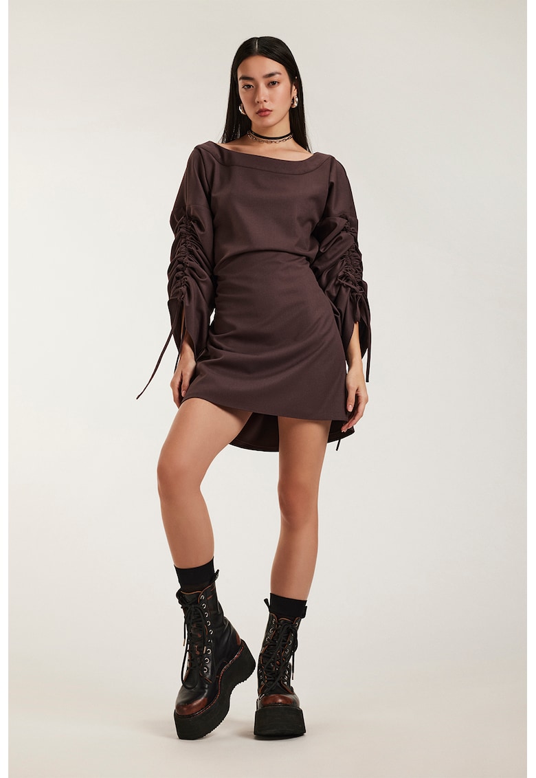 Rochie mini cu maneci cu volane Mocha