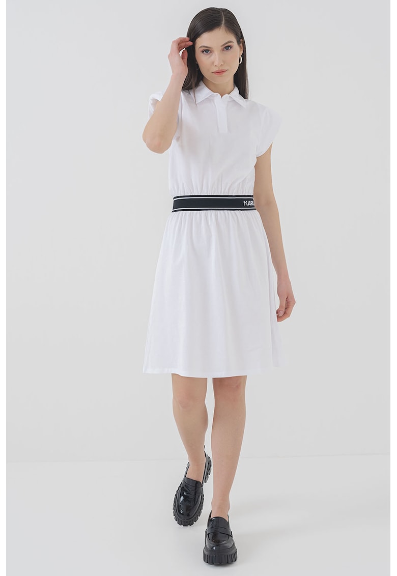 Rochie mini evazata cu guler polo