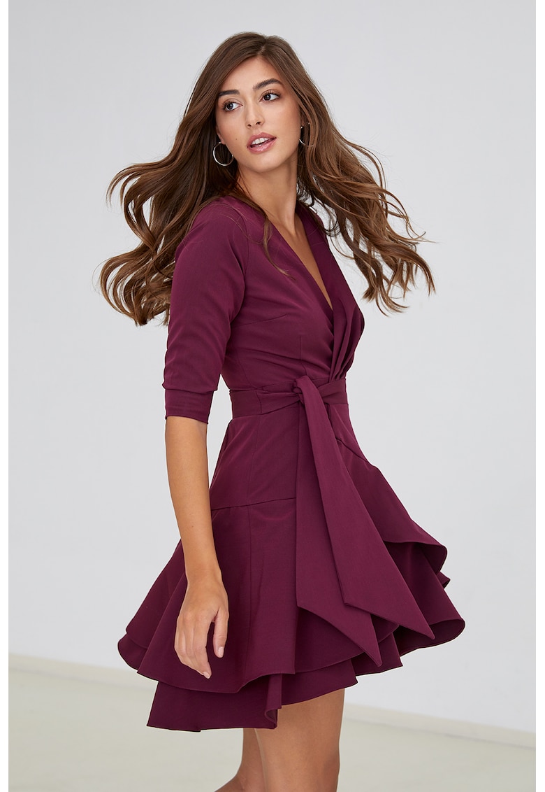 Rochie mini petrecuta cu prindere cu cordon