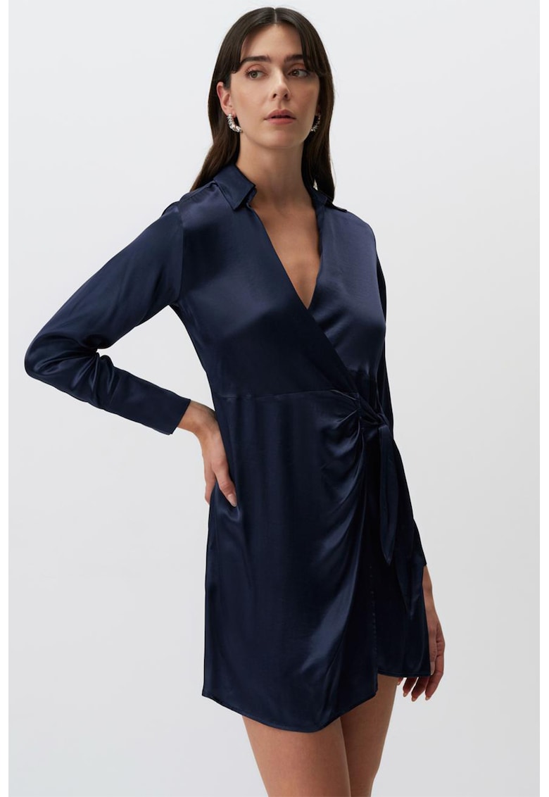 Rochie petrecuta de satin