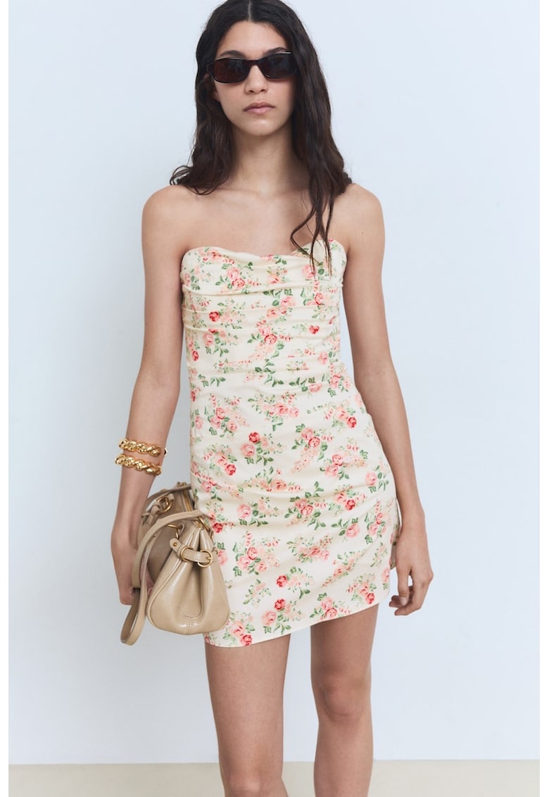 Rochie scurta cu croiala cambrata si model floral