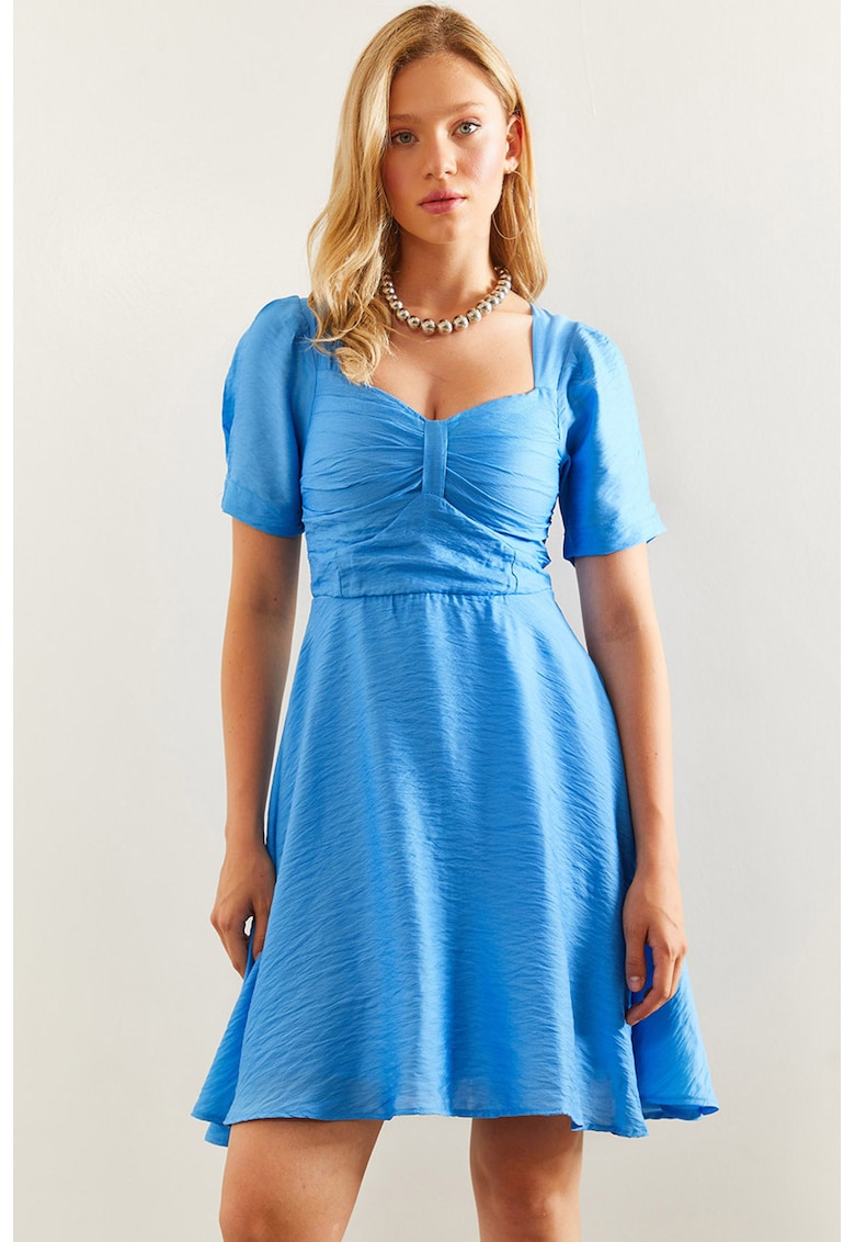 Rochie scurta cu decolteu patrat