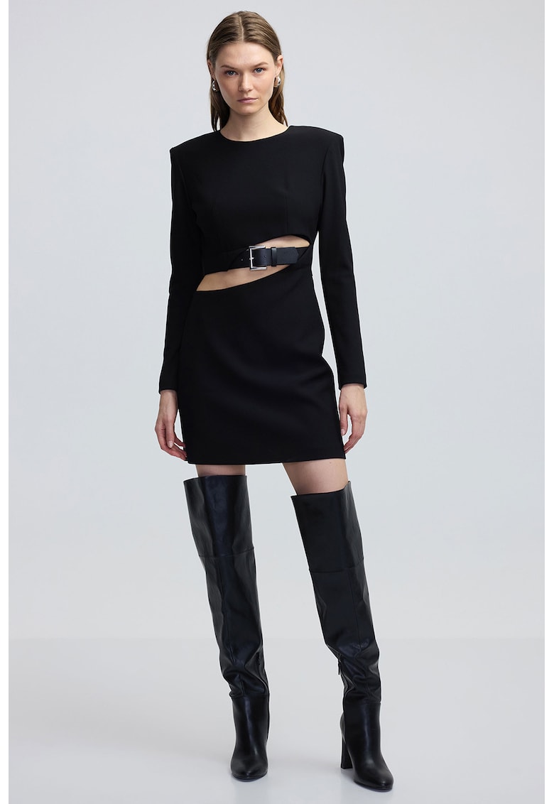 Rochie scurta cu decupaj