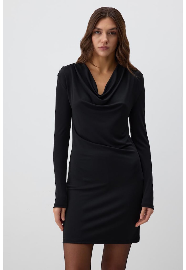 Rochie scurta cu model uni