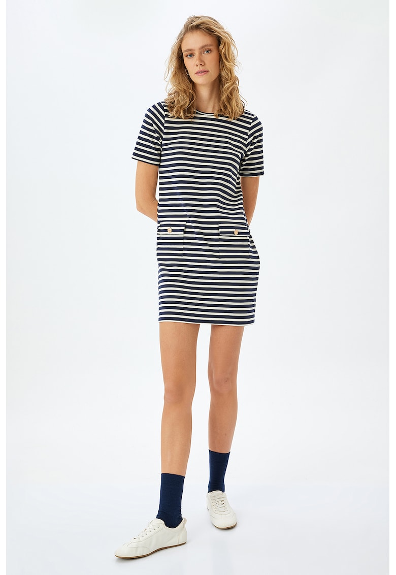 Rochie-tricou cu croiala dreapta si model in dungi