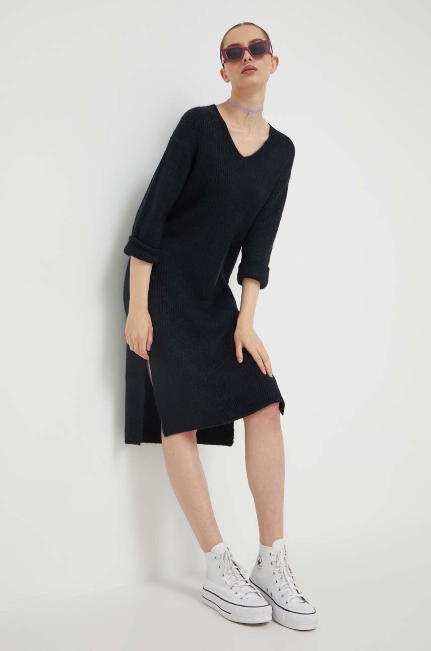Roxy rochie culoarea negru
