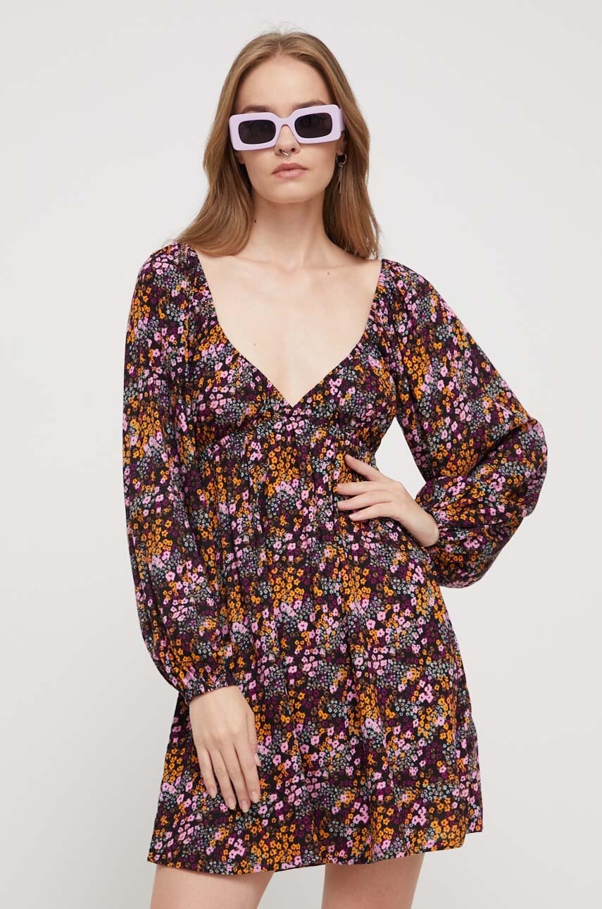 Roxy rochie culoarea violet