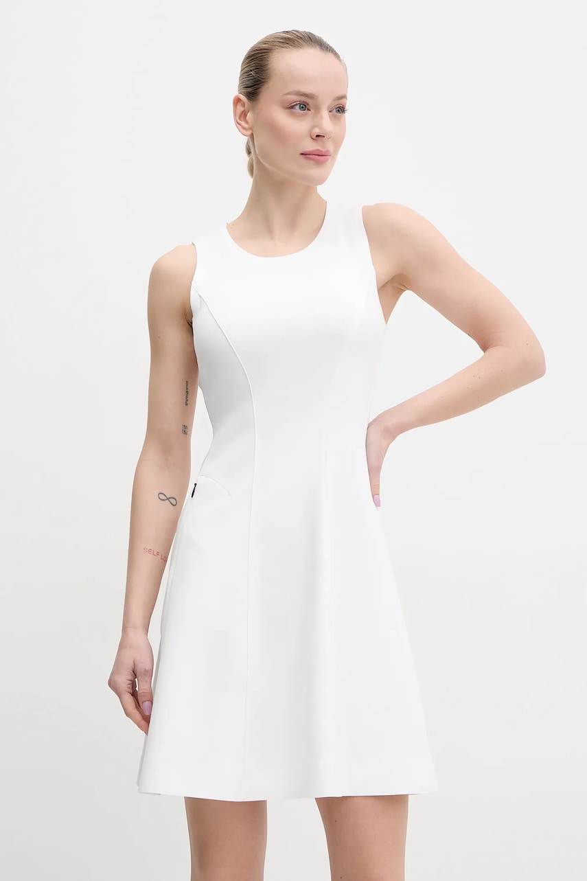 Sportalm rochie culoarea alb