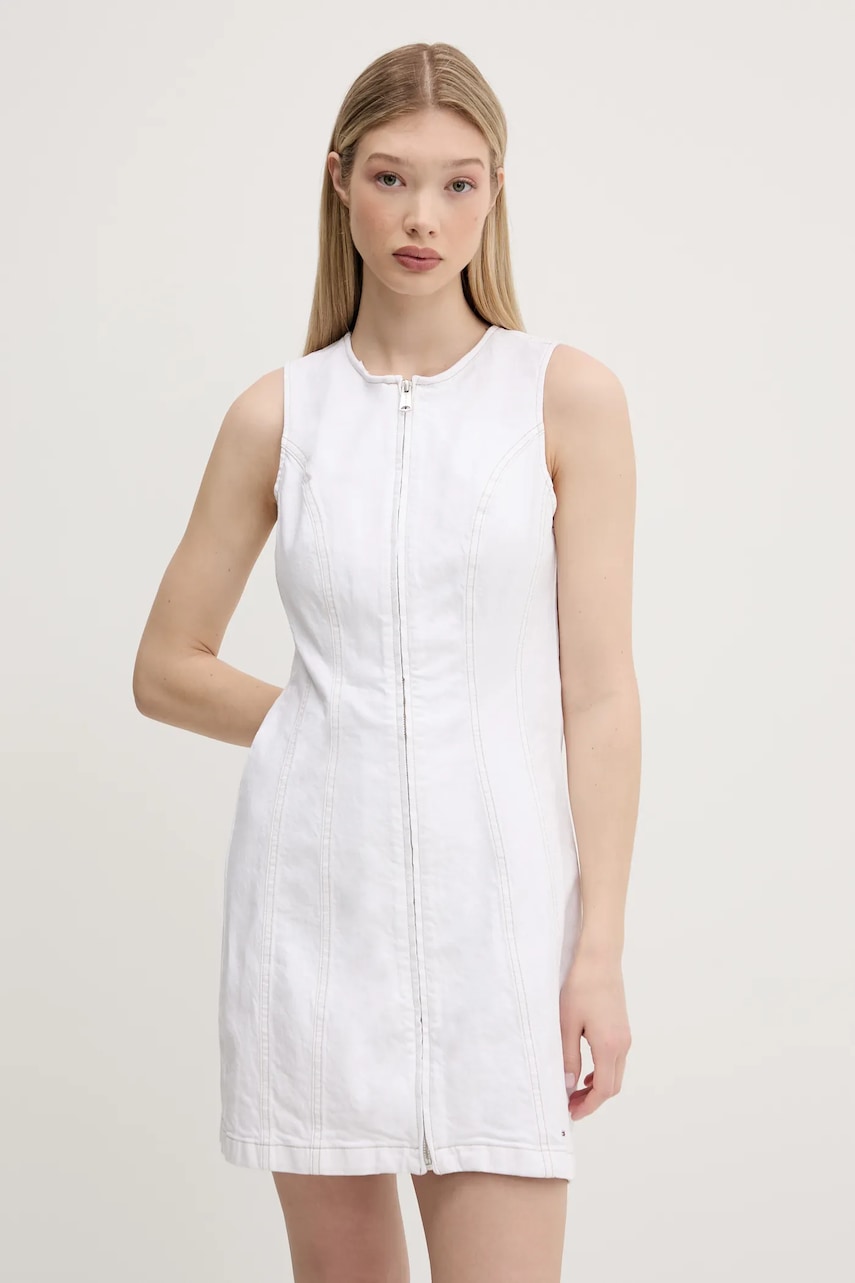 Tommy Jeans rochie din denim culoarea alb