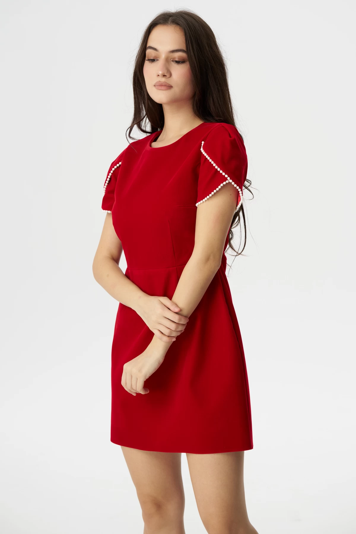 Rochie rosie mini din catifea Silvia cu margele decorative