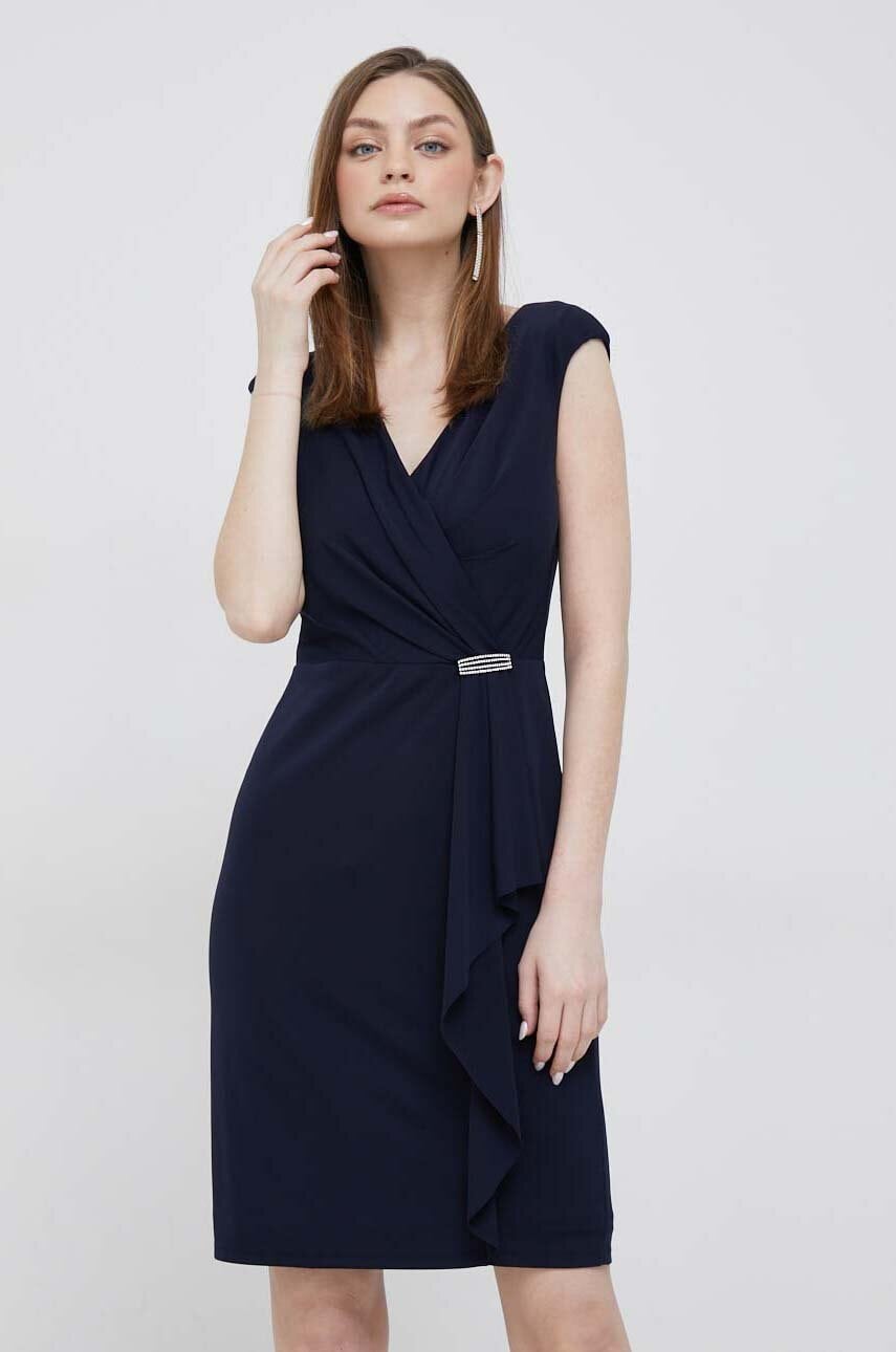 Lauren Ralph rochie