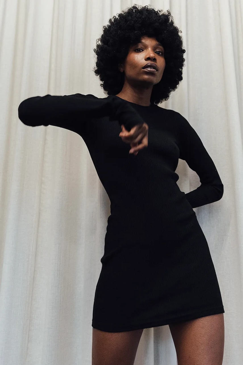 MUUV. rochie RIBBED