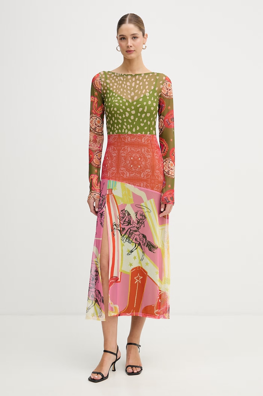 Never Fully Dressed rochie