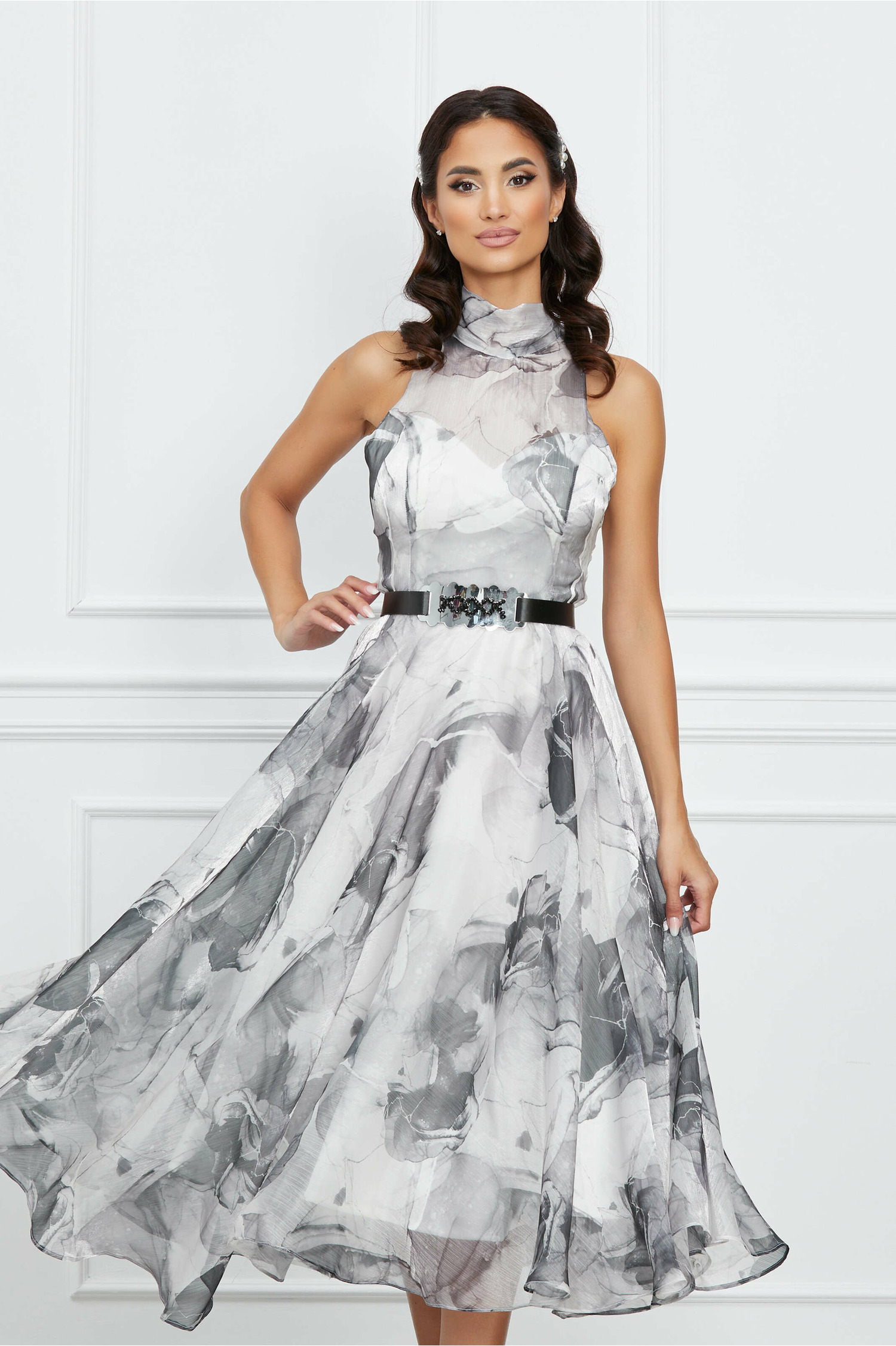 Rochie Adina gri din organza cu imprimeuri