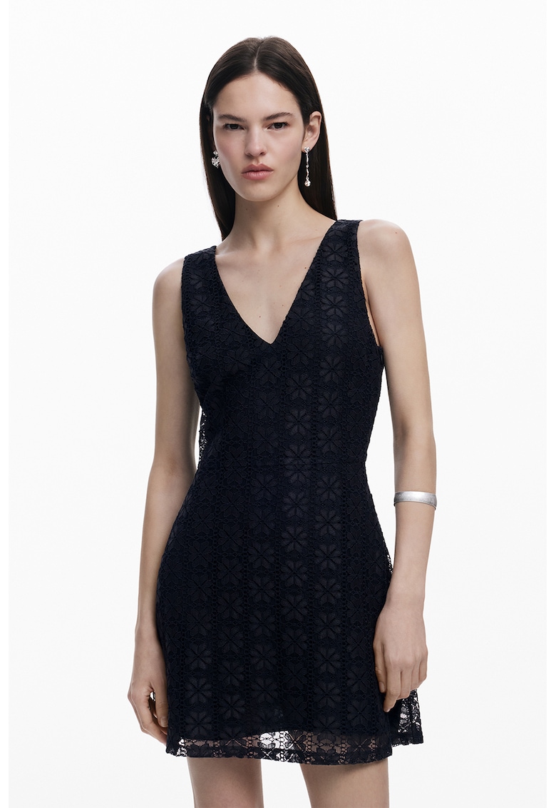 Rochie scurta cu dantela cu model floral - Negru